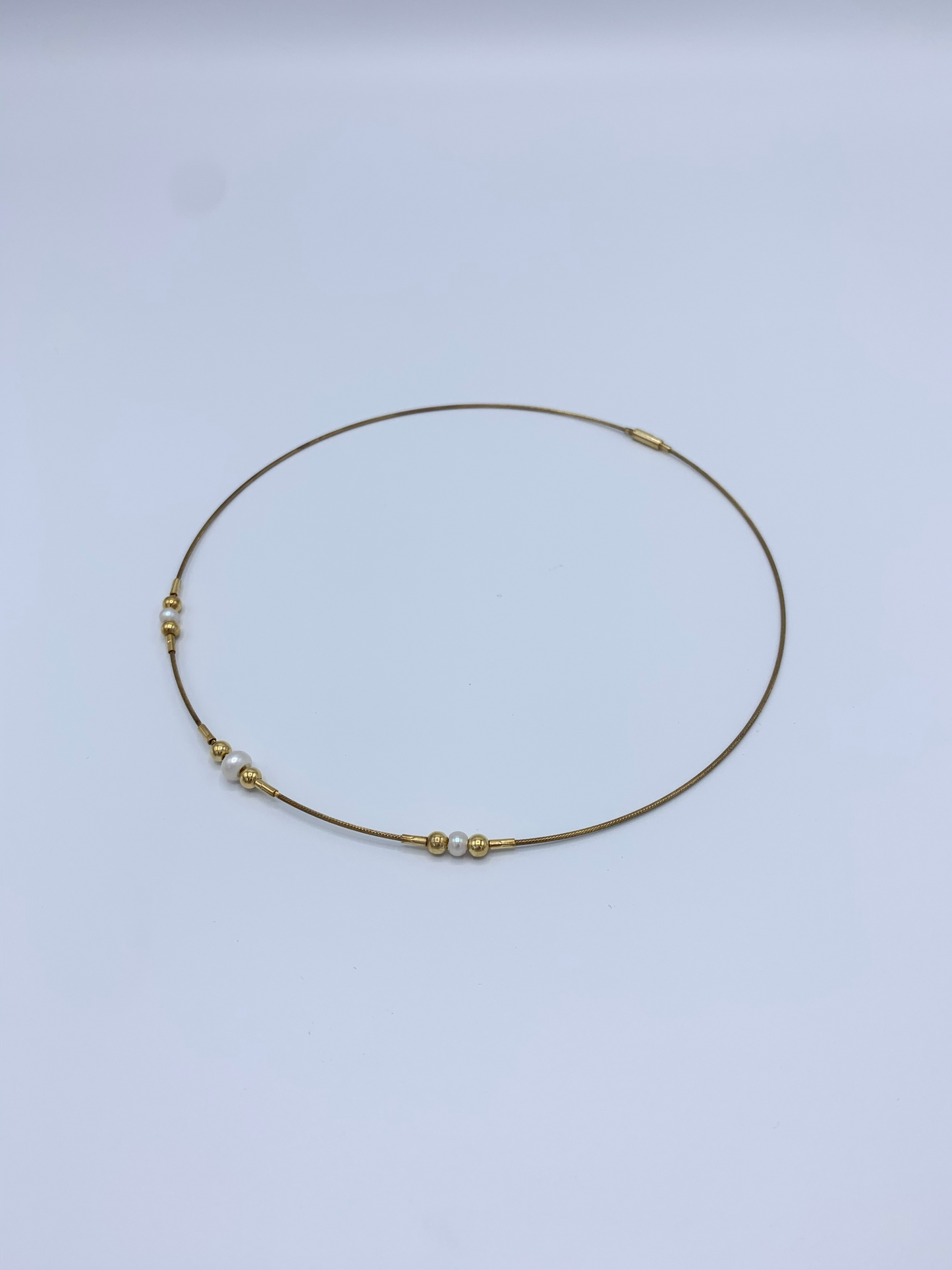 14K Yellow Gold Choker Necklace with Three Fresh Water Pearls