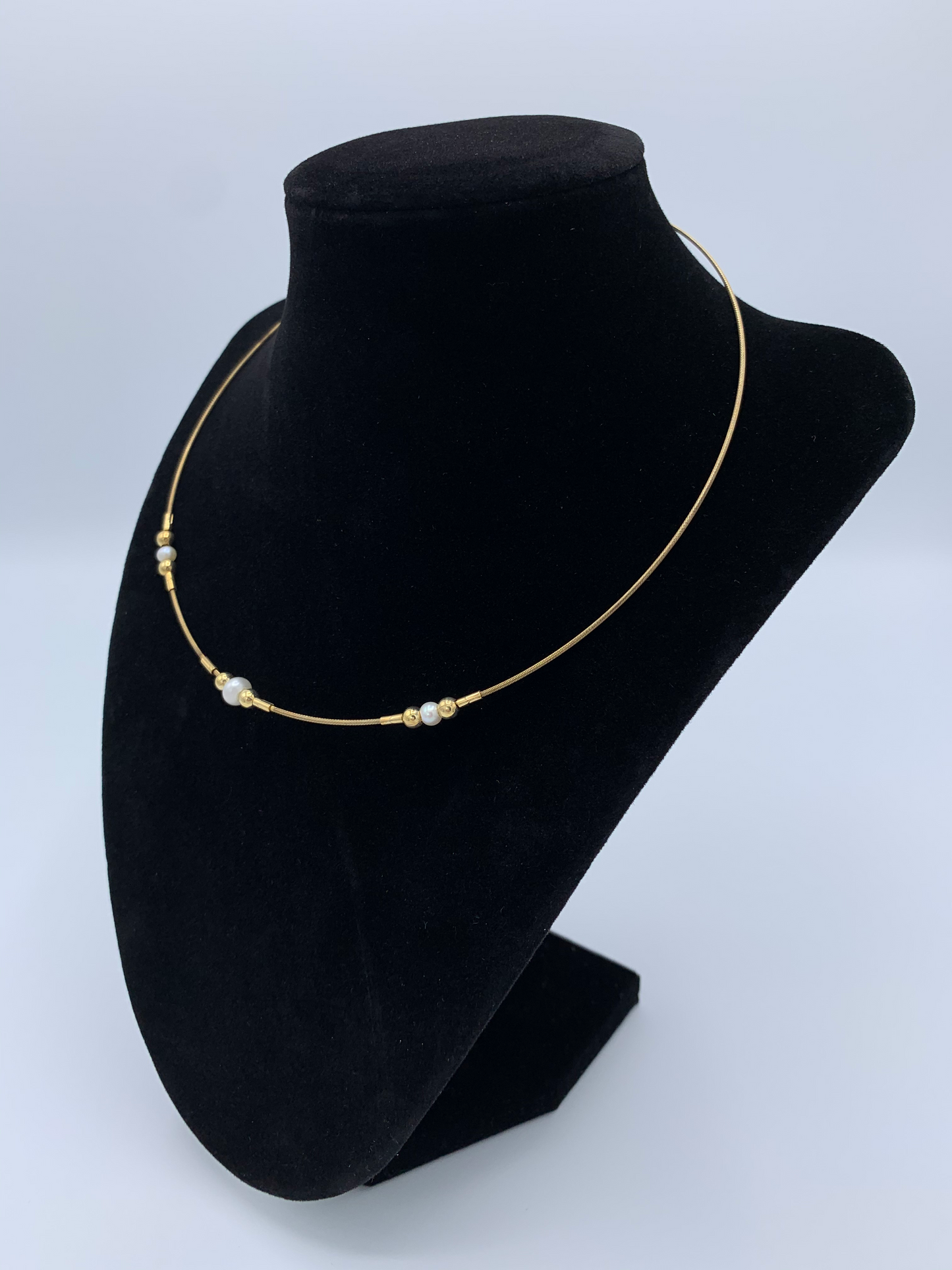14K Yellow Gold Choker Necklace with Three Fresh Water Pearls