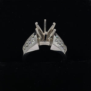18K White Gold Semi-Mount Engagement Ring with Princess Cut Diamonds