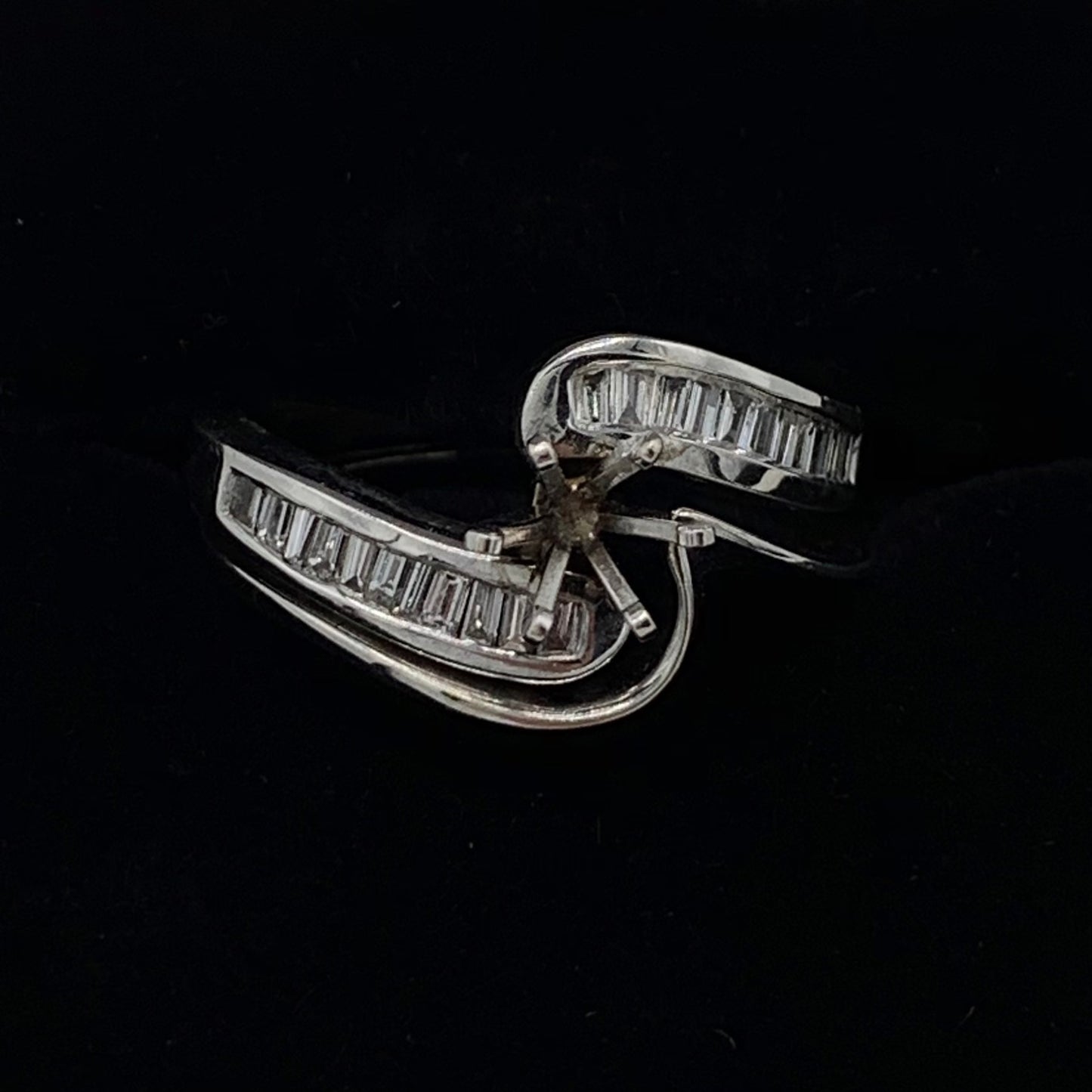 14K White Gold Semi-Mount Wedding Set