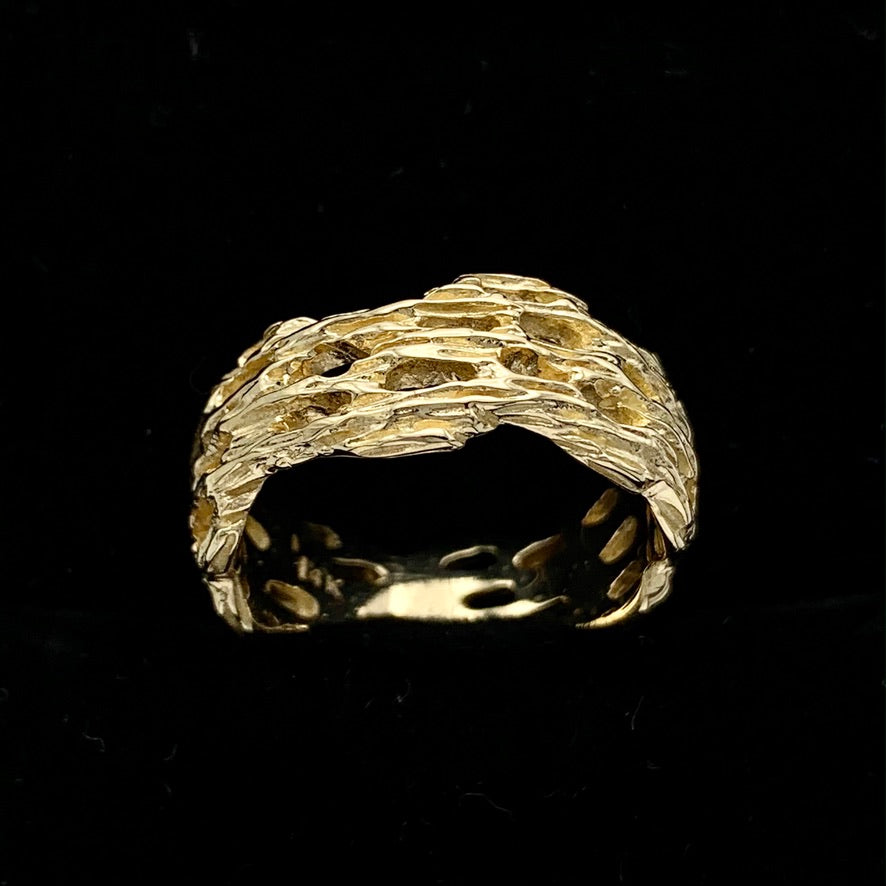 14K Yellow Gold 8.5mm Free Form Wedding Band