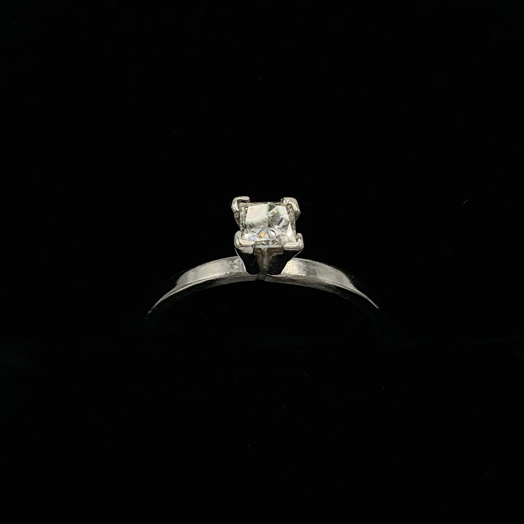 10K White Gold .25 Ct Princess Cut Diamond Engagement Ring