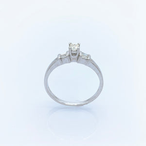 Platinum Princess Cut Diamond with Tapered Baguettes Wedding/ Engagement Ring