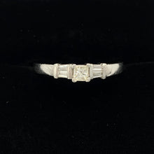 Load image into Gallery viewer, Platinum Princess Cut Diamond with Tapered Baguettes Wedding/ Engagement Ring
