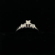 Load image into Gallery viewer, Platinum Princess Cut Diamond with Tapered Baguettes Wedding/ Engagement Ring
