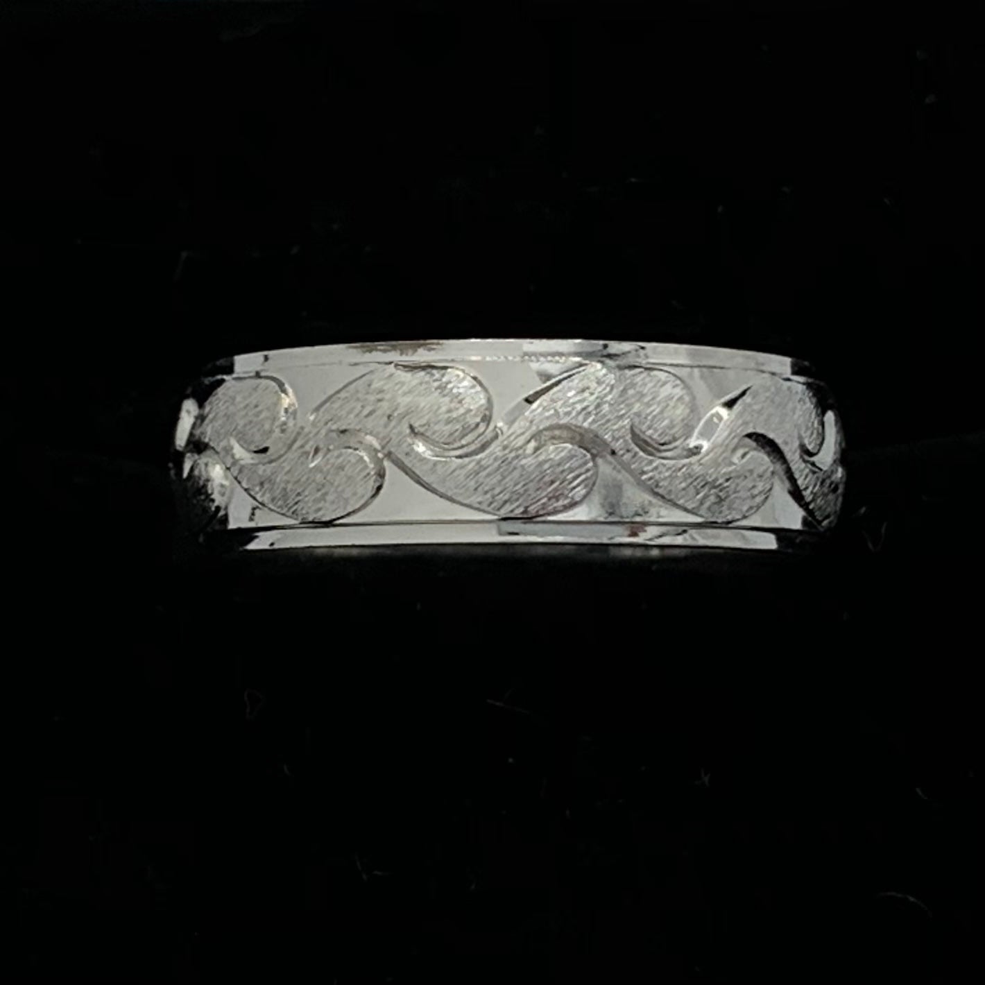 Art Carved 6mm Wave Pattern 14K White Gold Wedding Band