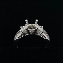 Load image into Gallery viewer, 18K White Gold Semi-Mount Engagement Ring w/ Princess Cut Diamonds

