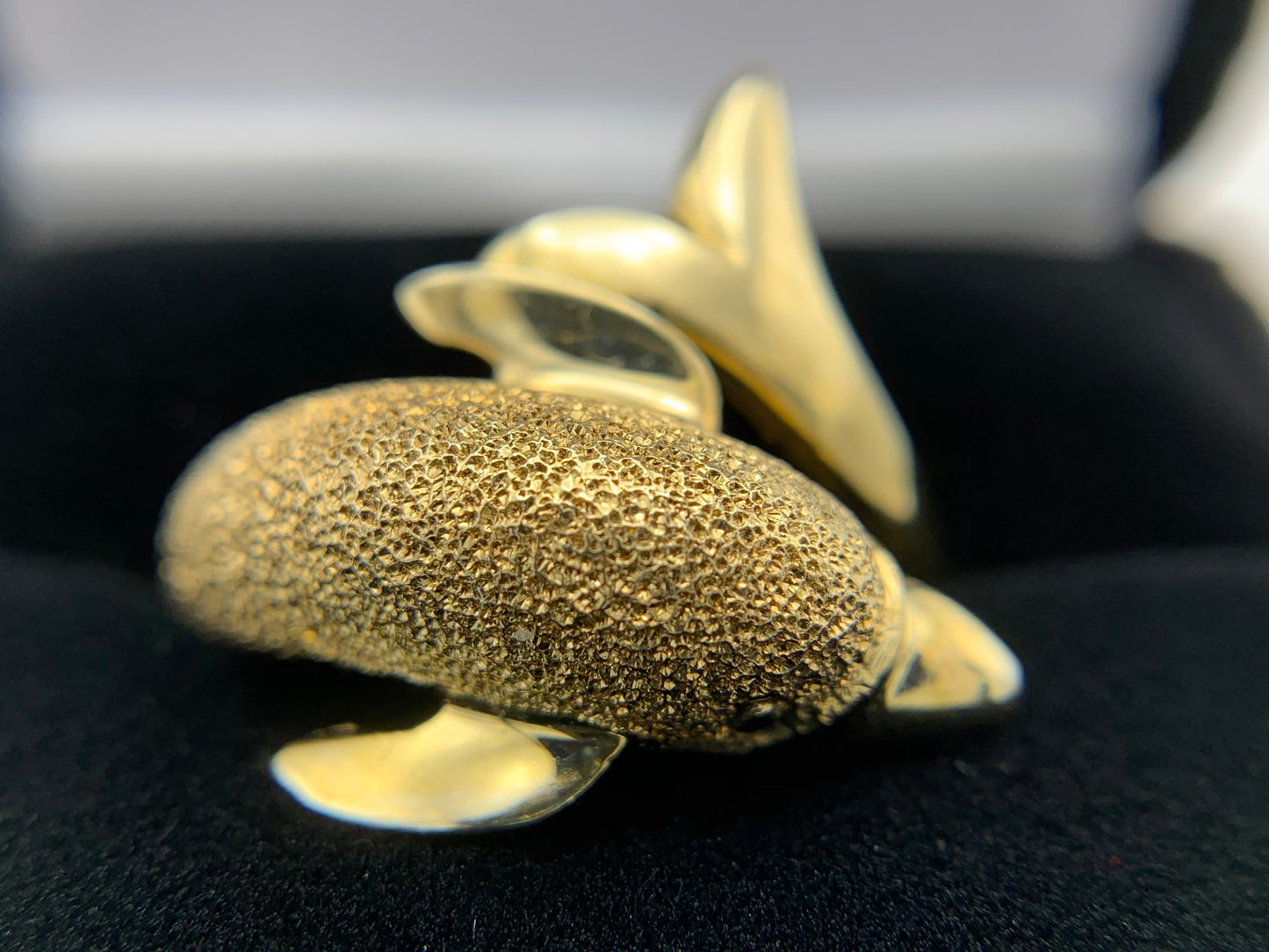 14K Yellow Gold Dolphin Ring