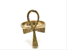 Load image into Gallery viewer, 10K Yellow Gold Peace Ring
