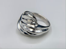 Load image into Gallery viewer, Sterling Silver Wave Dome Rib Ring

