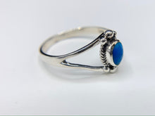 Load image into Gallery viewer, Sterling Silver Ring with Turquoise Stone
