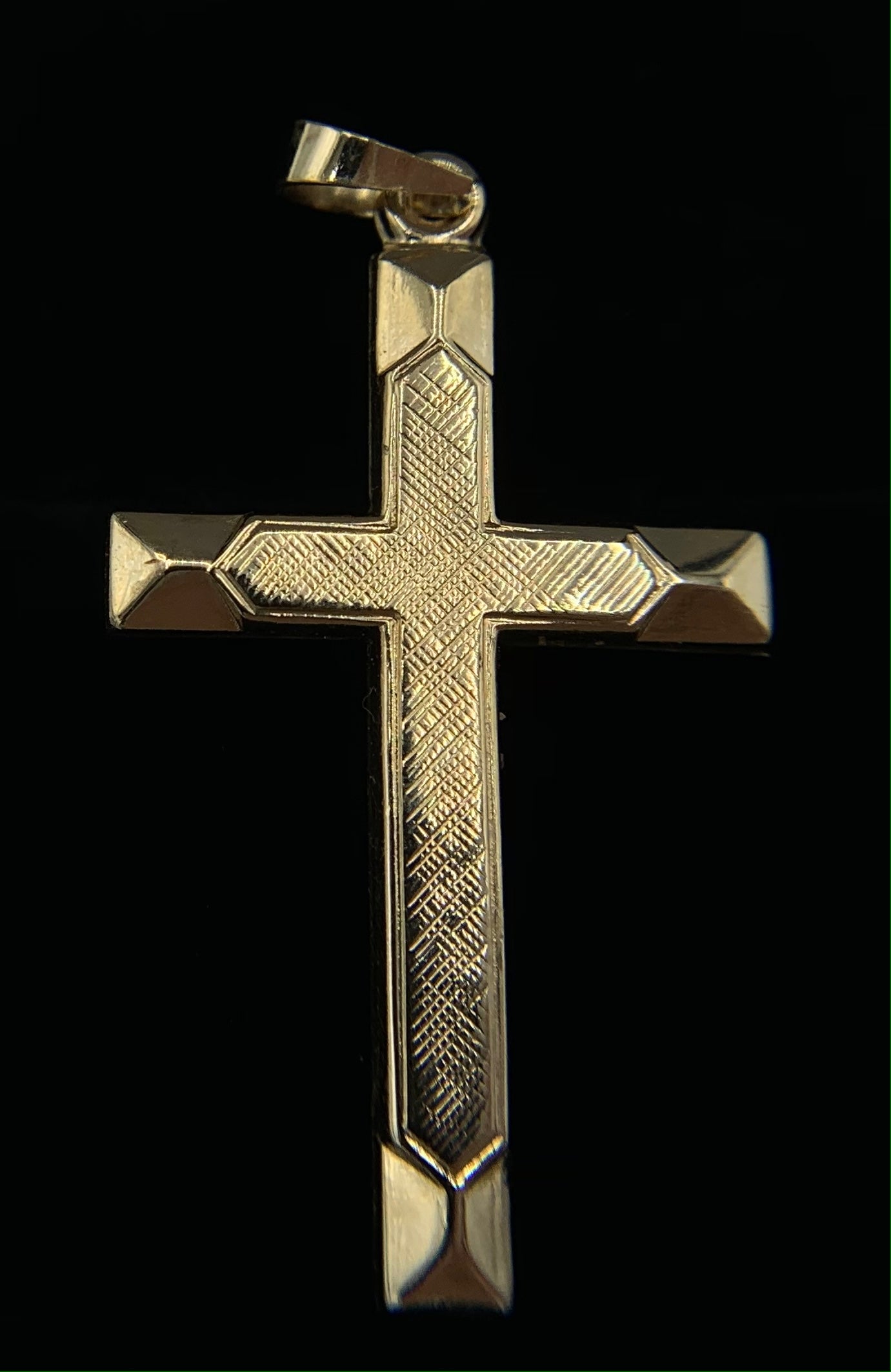 Estate 14K Gold Pendant Etched Cross within Cross Design