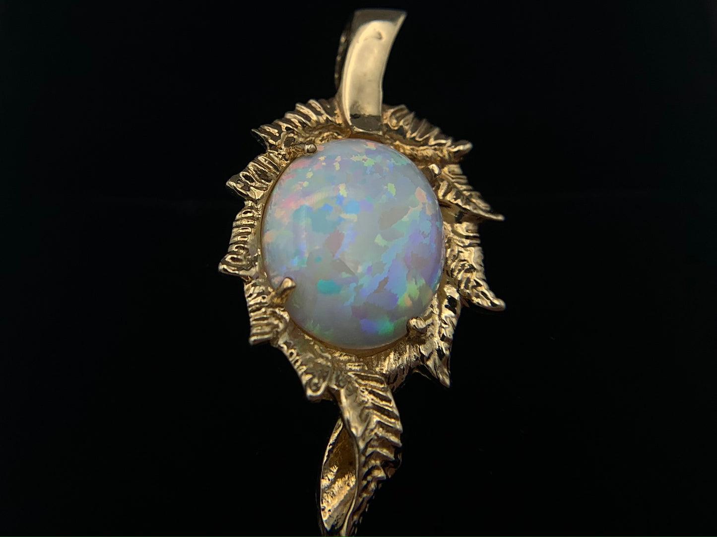 14K Yellow Gold Art Deco Lab Created Opal Necklace Pendant