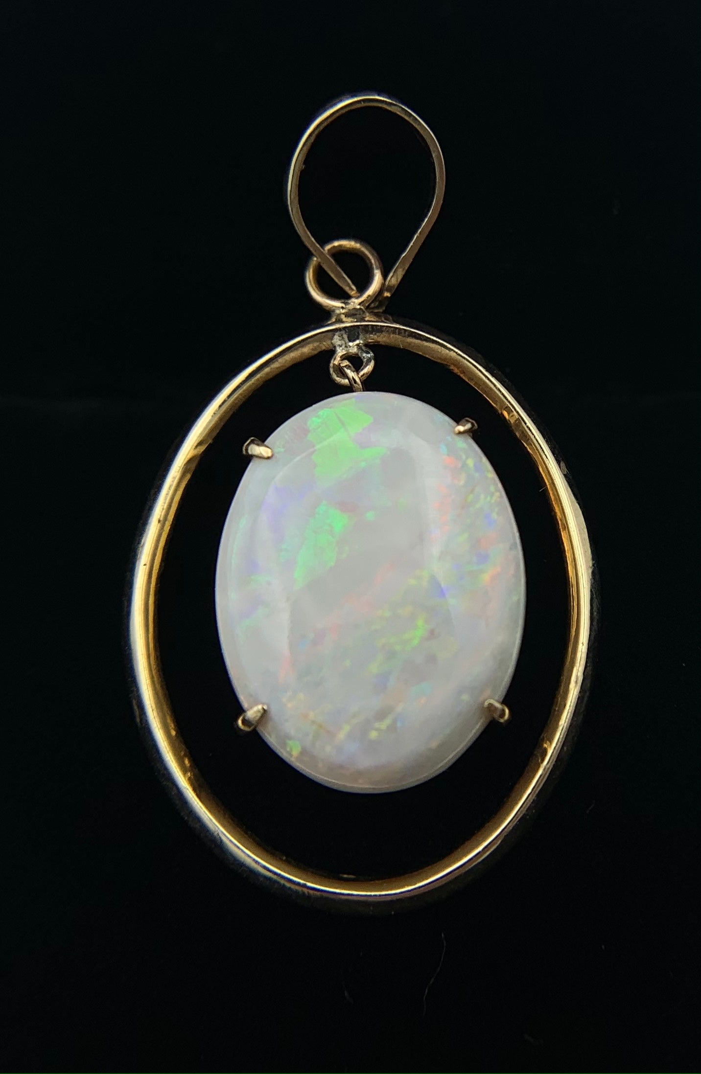 14K Yellow Gold Oval Australian Opal Necklace Pendant