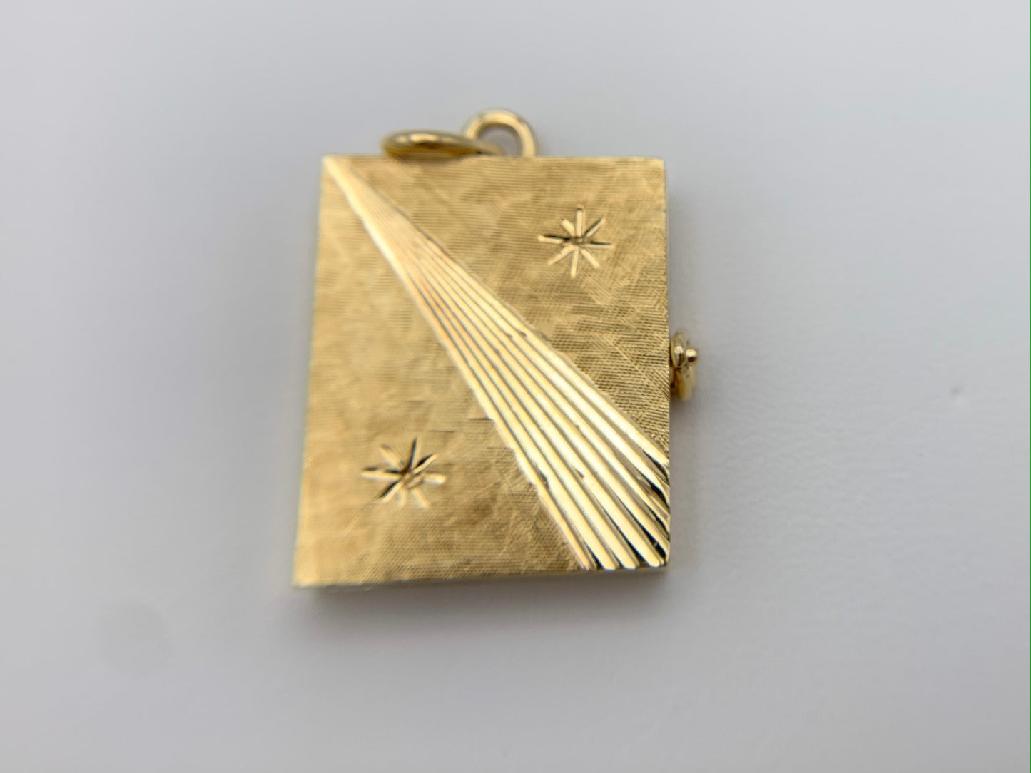 14K Yellow Gold Rectangle Locket