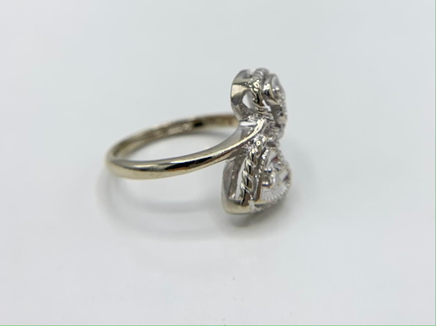 14K White Gold Double Heart Promise Ring