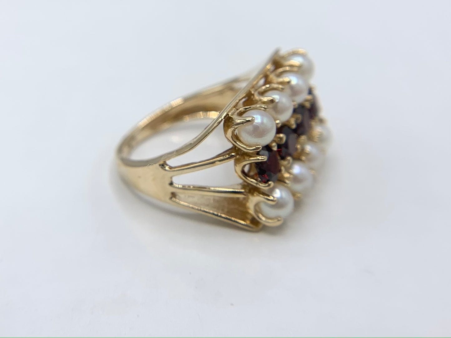 14K Yellow Gold Cultured Pearls and Garnet Ring