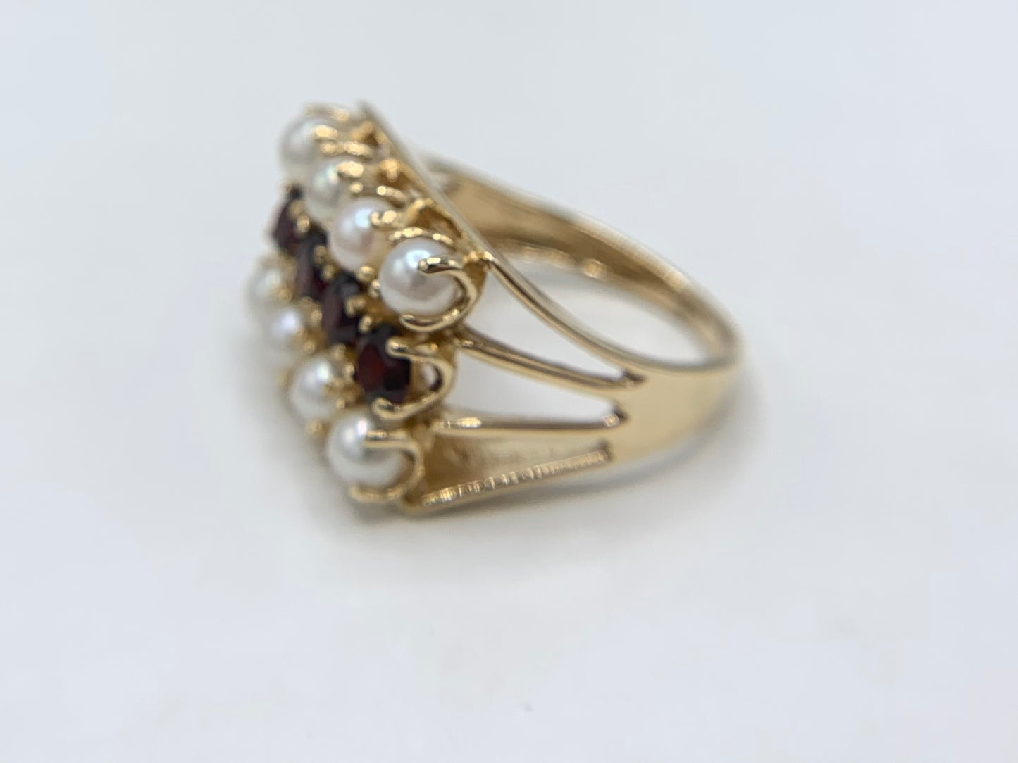 14K Yellow Gold Cultured Pearls and Garnet Ring