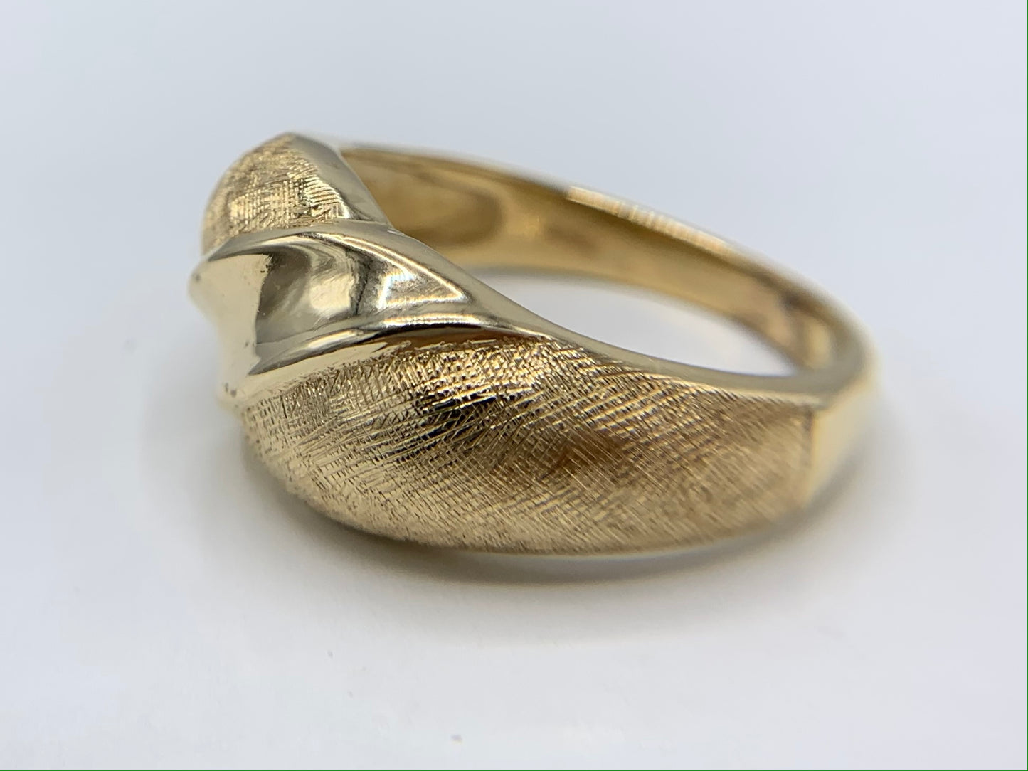 Estate 14K Yellow Gold Dome Ring