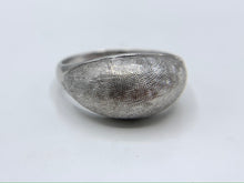Load image into Gallery viewer, 10K White Gold Vintage Dome Ring
