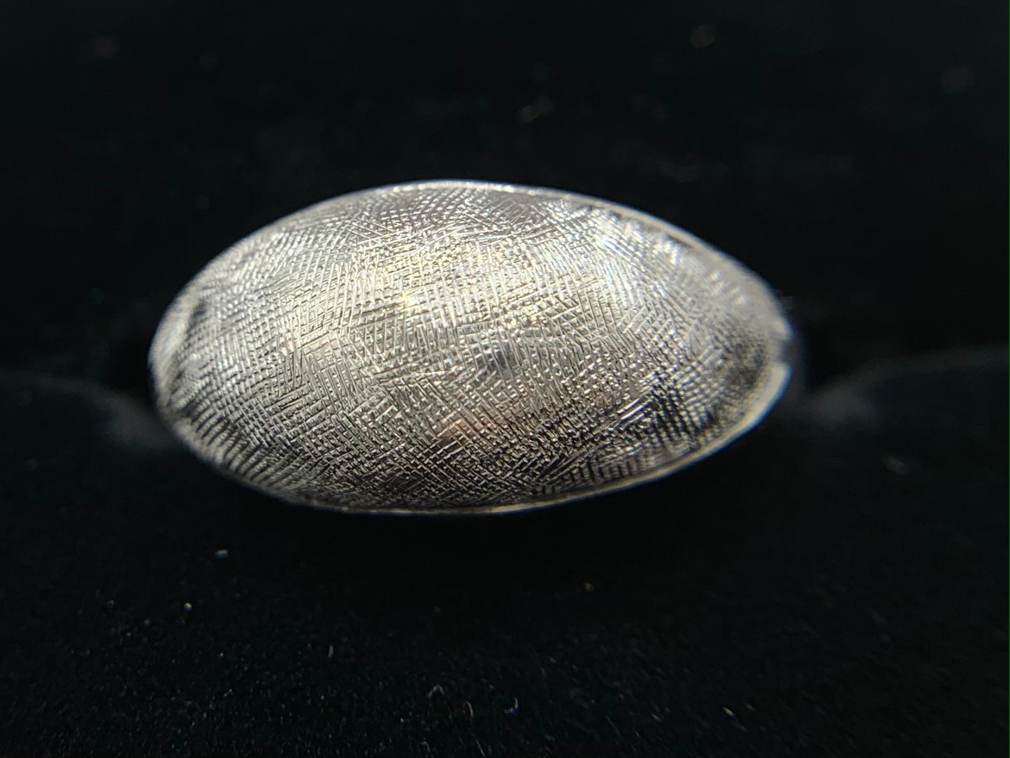 10K White Gold Vintage Dome Ring