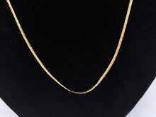 Load image into Gallery viewer, 14K Gold Herringbone Neck Chain
