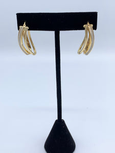 14K Yellow Gold Dangling Earrings with White Gold Stripes