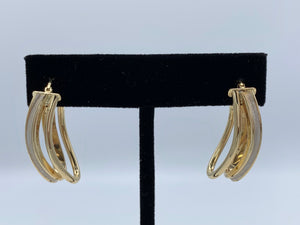 14K Yellow Gold Dangling Earrings with White Gold Stripes