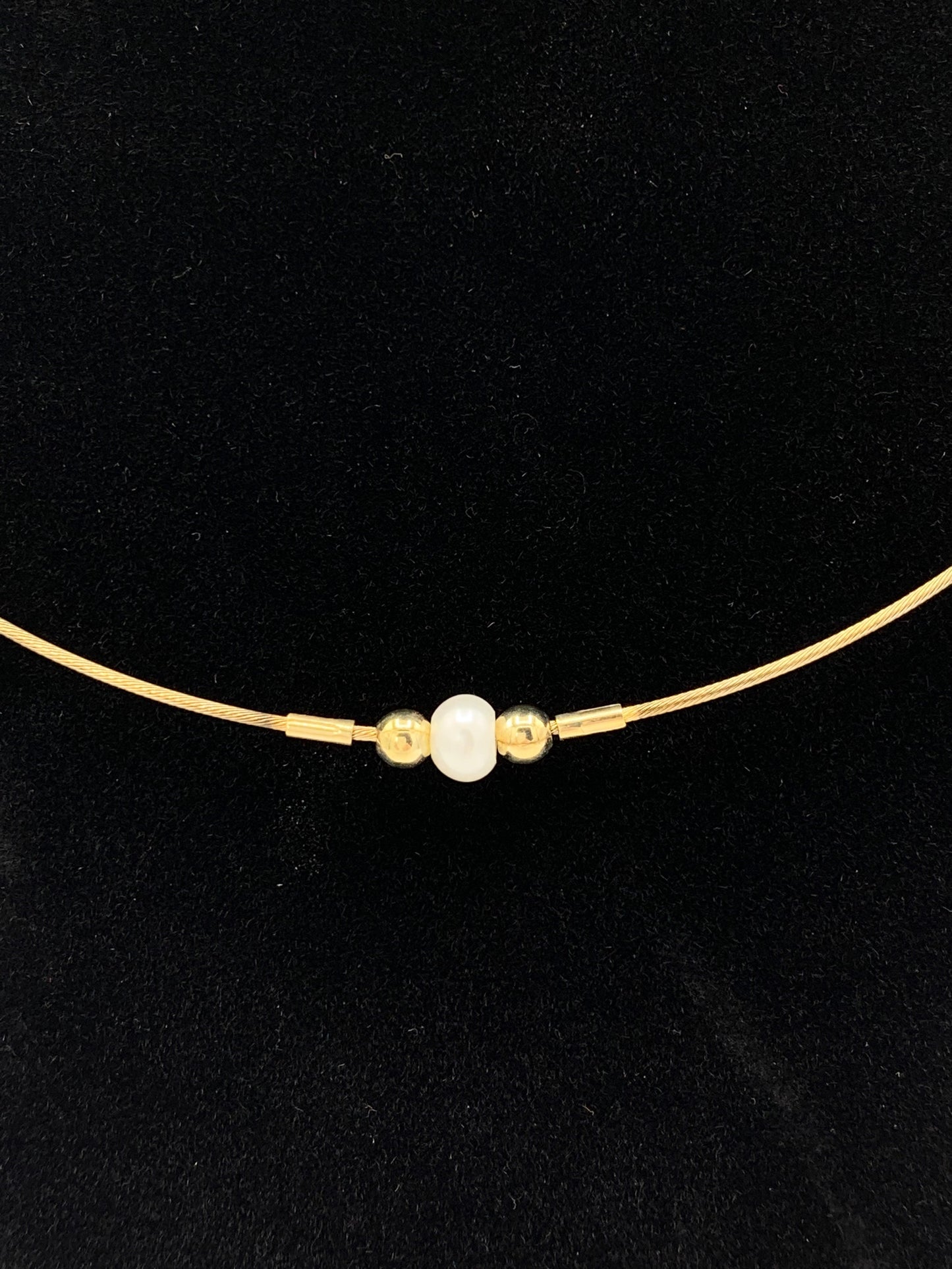 14K Yellow Gold Choker Necklace with Three Fresh Water Pearls