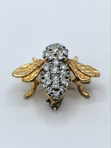 14K Yellow Gold Diamond Wasp Pin