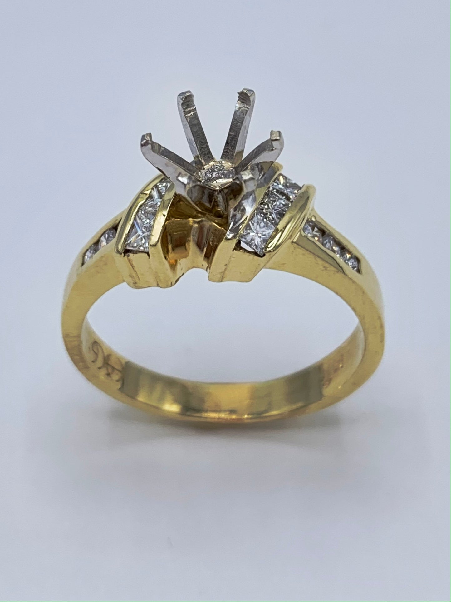 Estate 14K Yellow Gold .50 TCW Diamond Semi-Mount Engagement Ring