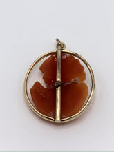 Load image into Gallery viewer, Estate 14K Yellow Gold Sea Shell Cameo Bezel Pendant

