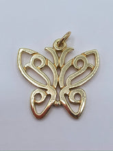 Load image into Gallery viewer, Estate 14K Yellow Gold Butterfly Pendant

