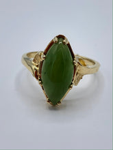 Load image into Gallery viewer, 14K Yellow Gold Jade Ring
