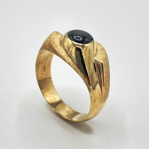 Estate 18K Yellow Gold Genuine Black Star Ring
