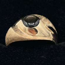 Load image into Gallery viewer, Estate 18K Yellow Gold Genuine Black Star Ring
