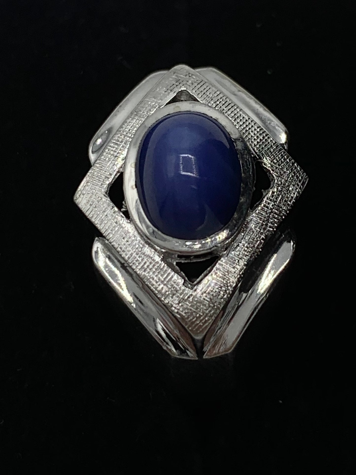 Estate 10K White Gold Linde Star Ring