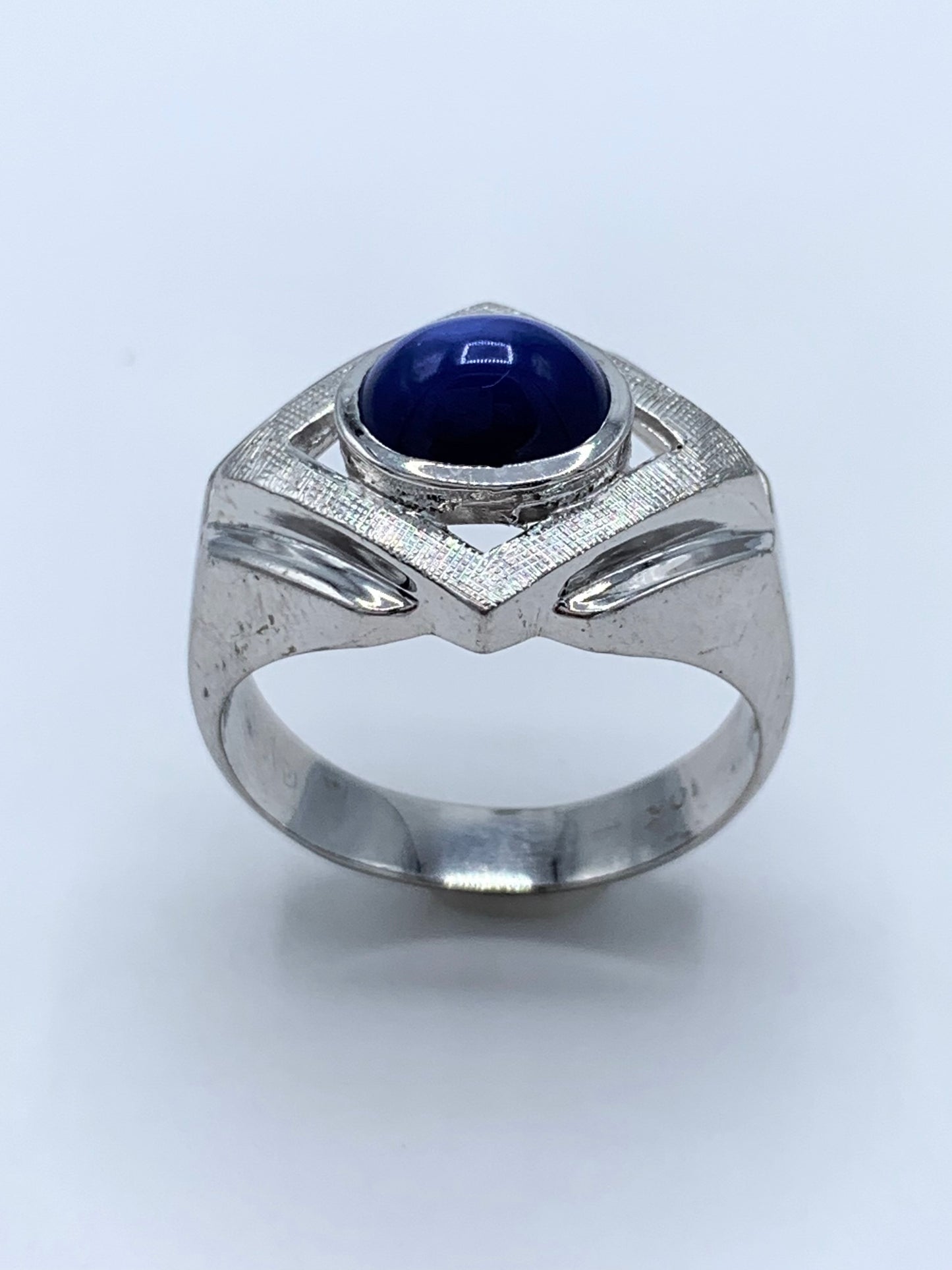 Estate 10K White Gold Linde Star Ring