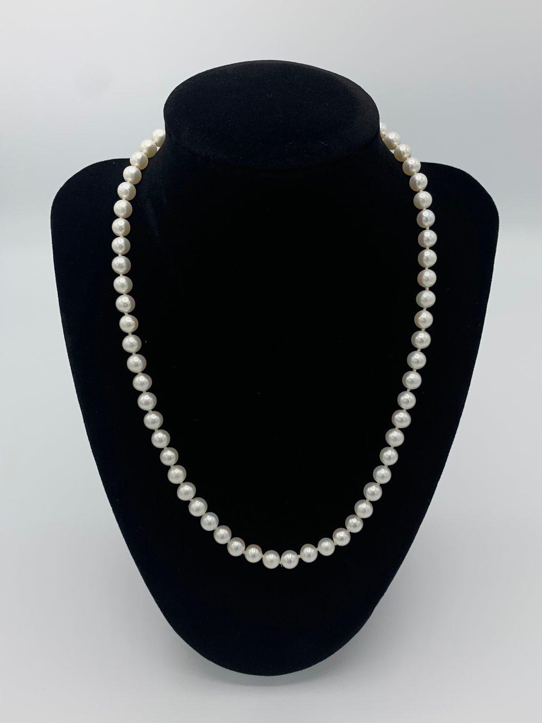 Fresh Water Unsymmetrical Cream and White Color Pearl Necklace