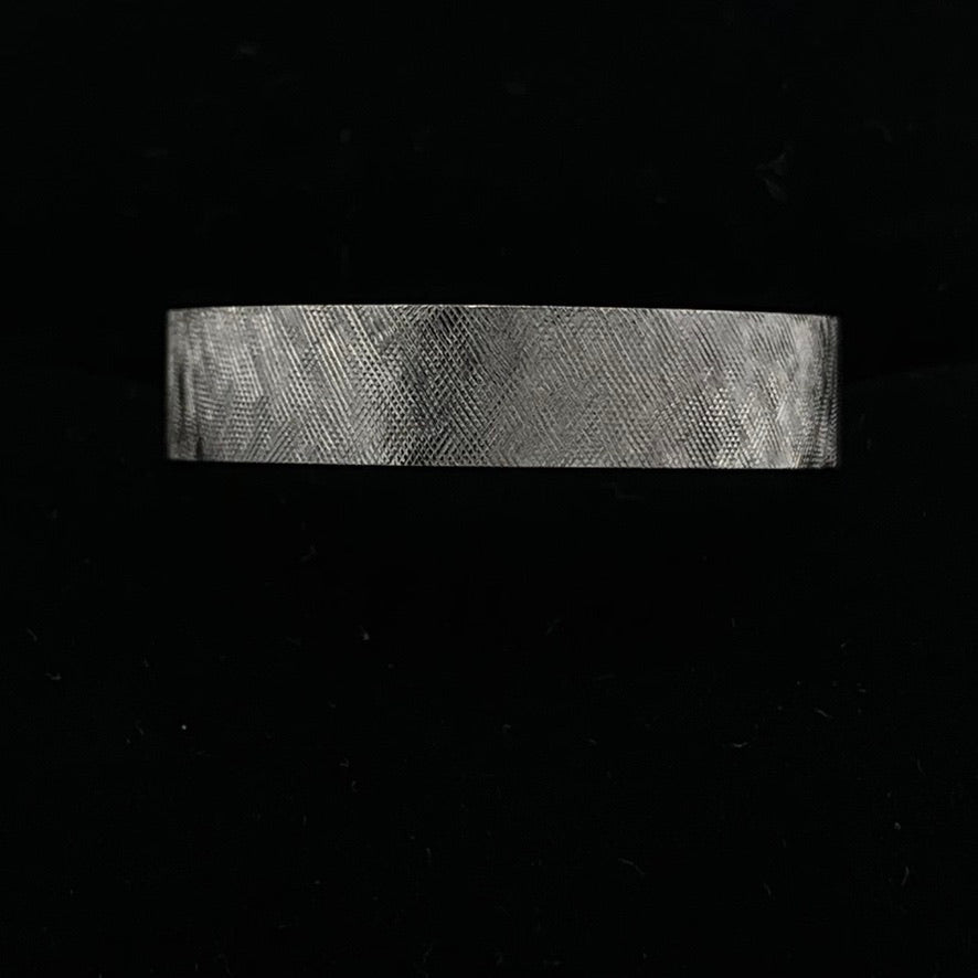 14K White Gold 5mm Florentine Style Wedding Band