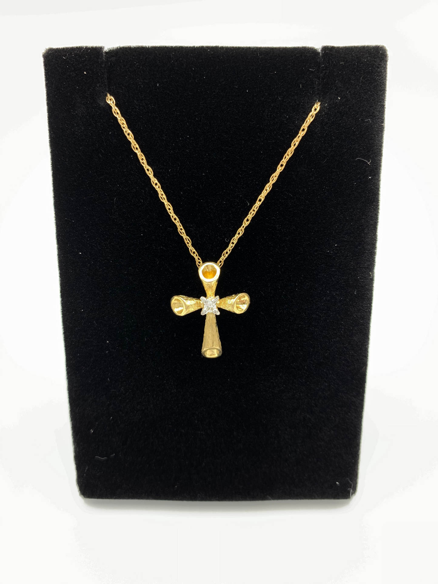 14K Yellow Gold Cross Necklace with 5 pt Diamond