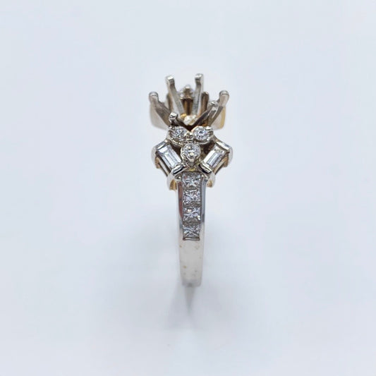 18K White Gold Semi-Mount Engagement Ring