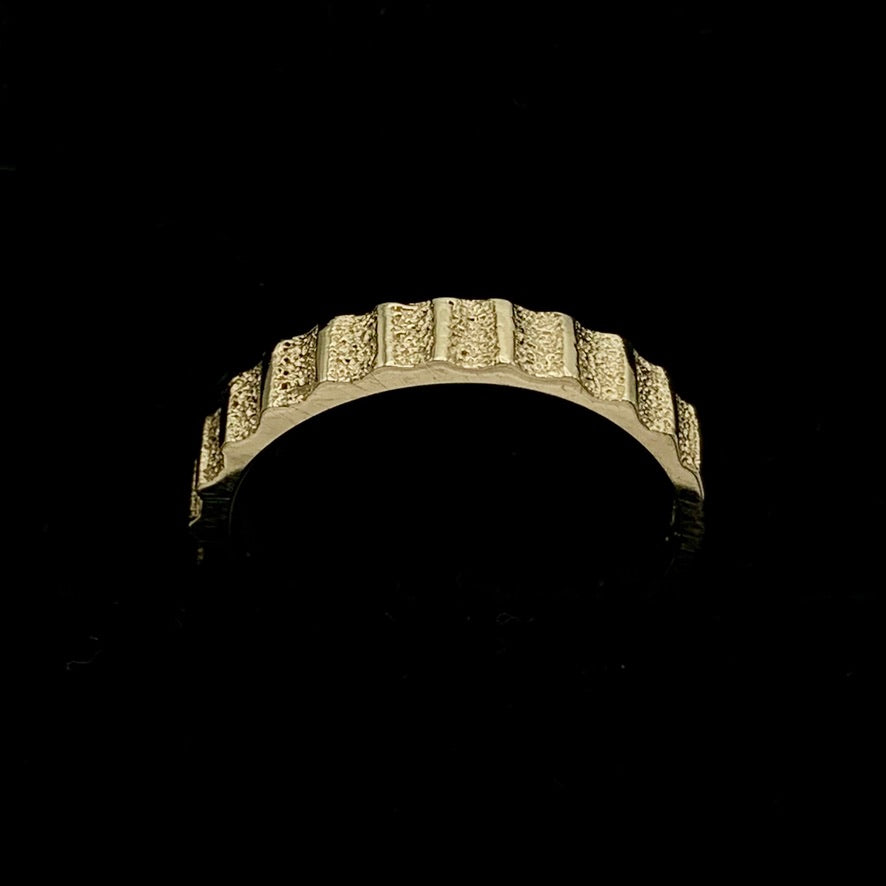 14K Gold 4mm Sprocket Style Wedding Band with Diamond Punch Finish