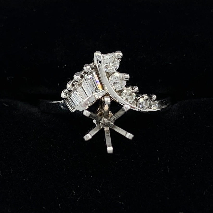 14K White Gold Semi-Mount Round and Baguette Diamond Wedding Set