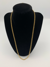Load image into Gallery viewer, 24 Inch Gold Filled Loose Curb Link Style Chain
