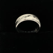 Load image into Gallery viewer, ArtCarved Estate 6mm X-pattern Wedding Band 14K
