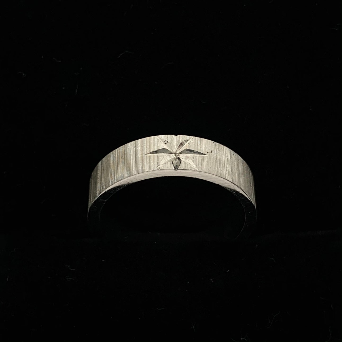 14K White Gold 4.5mm Line Finish and Star Design Wedding Band