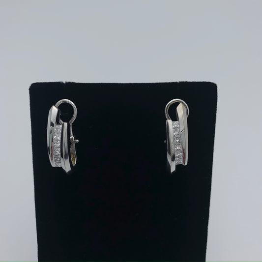 18K White Gold Princess Cut Diamond Earrings