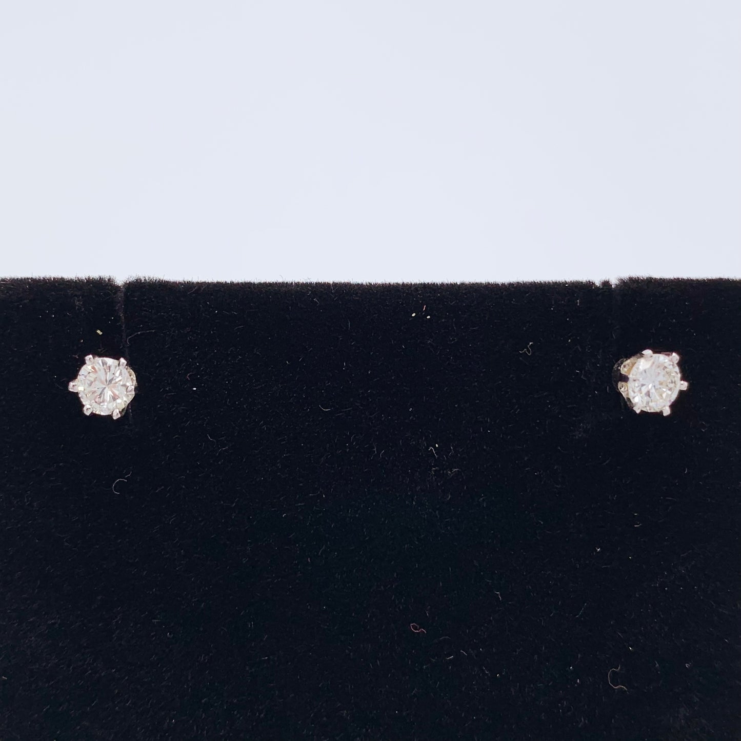 14K White Gold .50 TCW Diamond Ear Studs