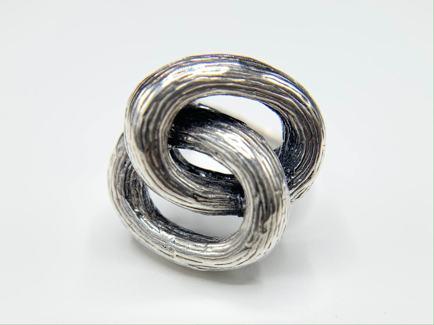 Sterling Silver Interlocking Circle Ring